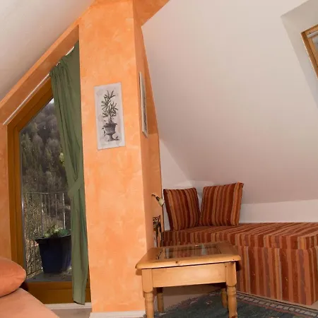 Apartment Feriendomizil Lautertal-idylle Muensingen